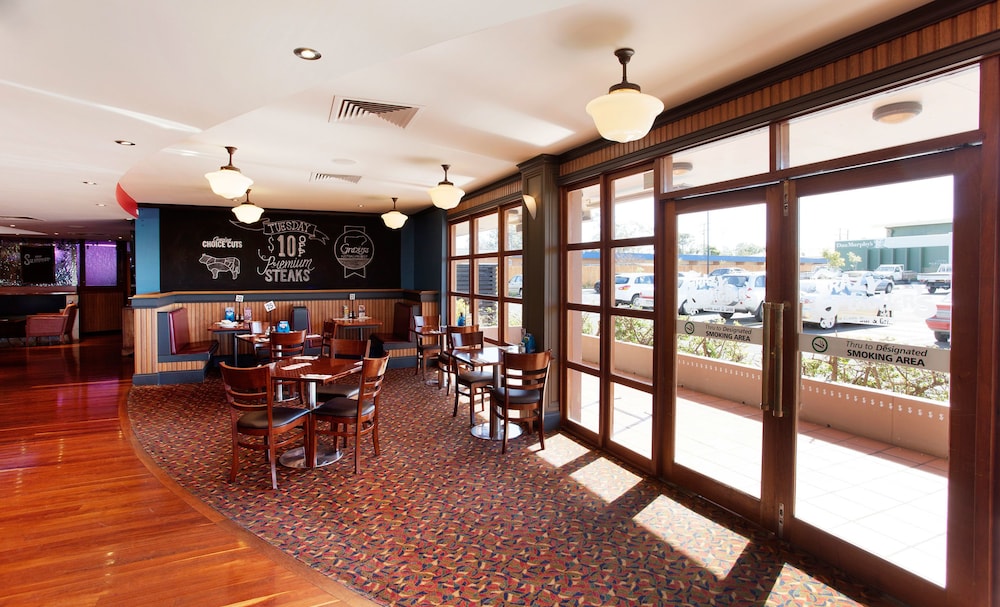 Wilsonton Hotel 45/61