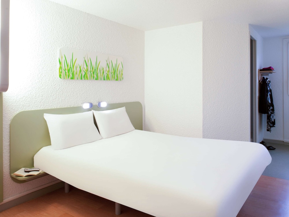 Ibis Budget Tarbes 13/38