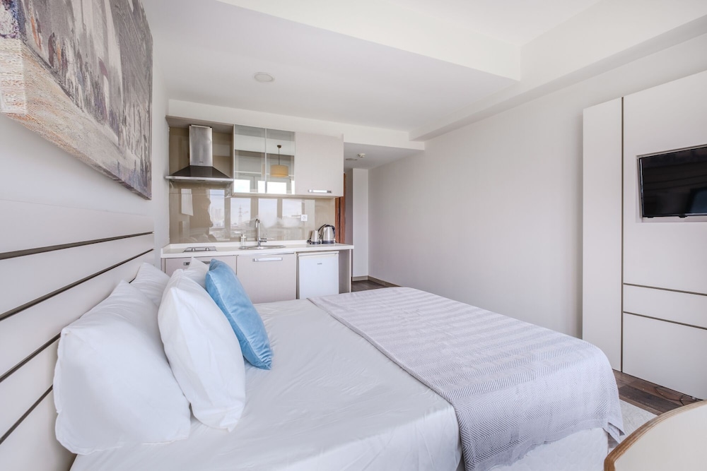 PRIME SUITES ATATURK AIRPORT HOTEL 9/54