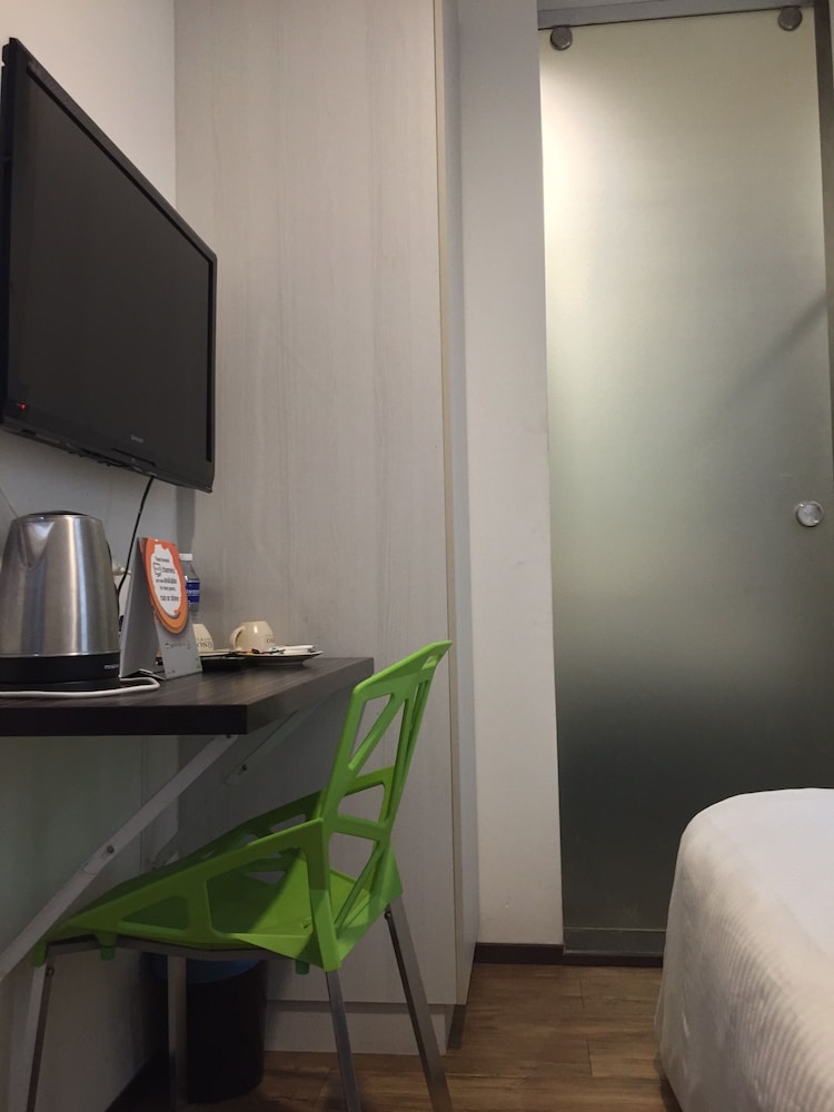 KINO HOTEL 40/51