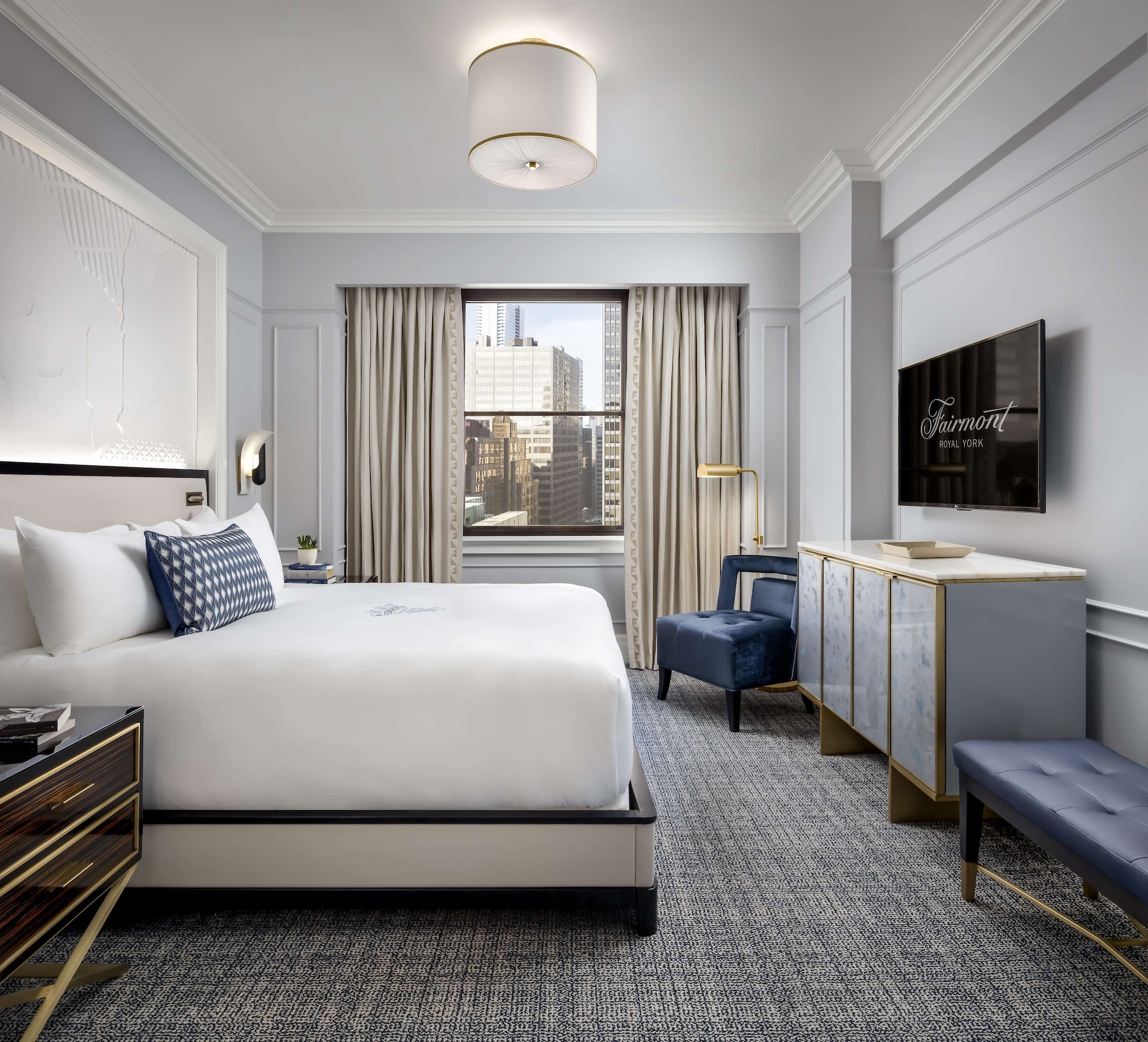 Fairmont Gold, Suite, King Bed, Club Lounge Access