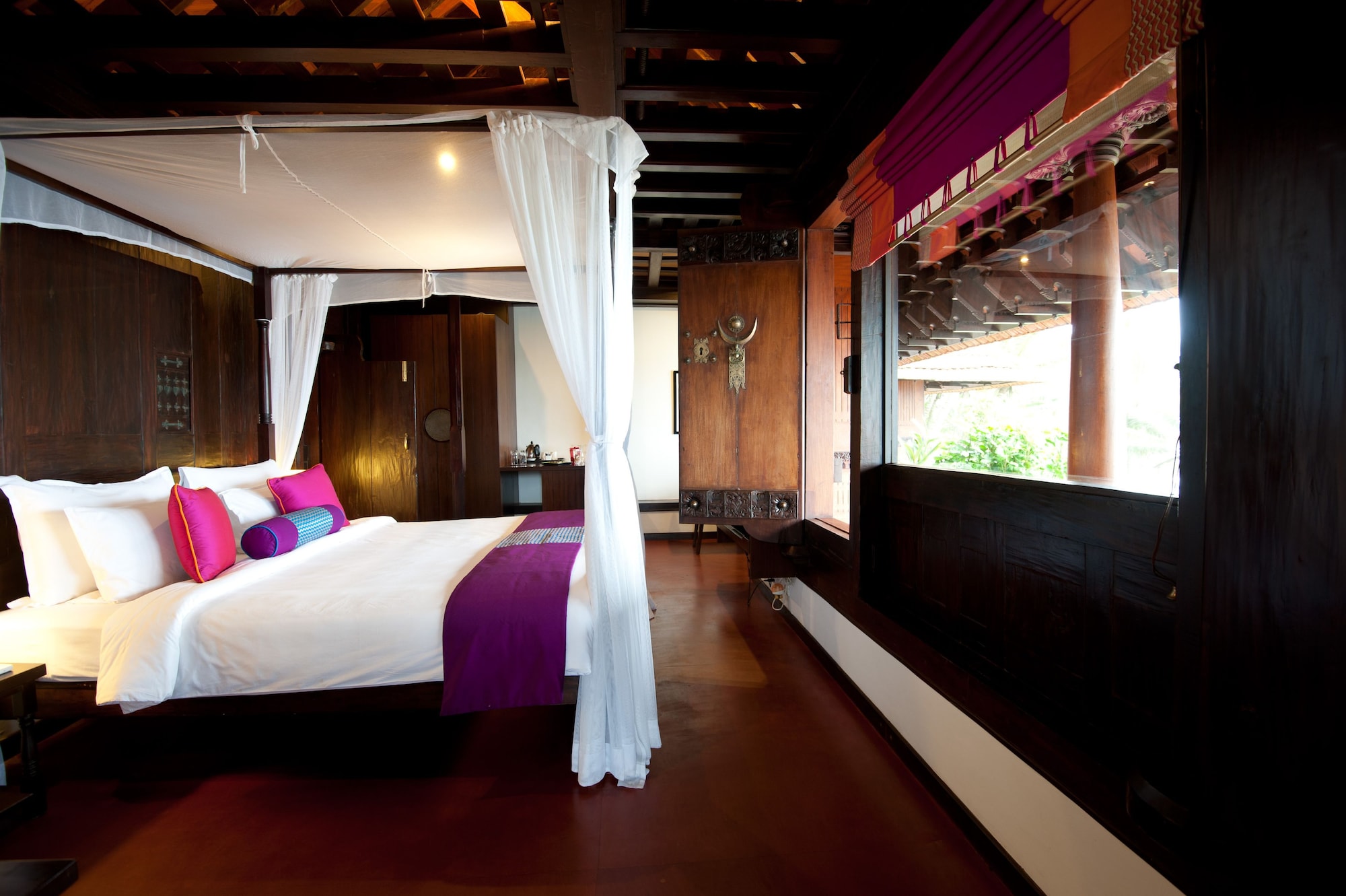 PREMIUM, COTTAGE, KING BED, SEA VIEW