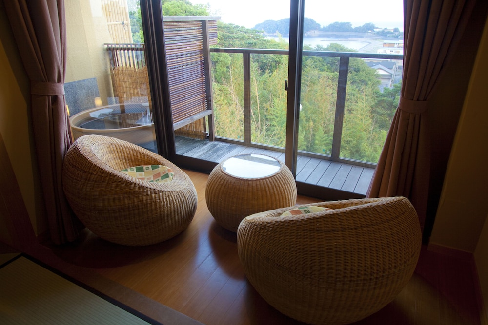 Resort Hills Toyohama SORA no KAZE 23/63