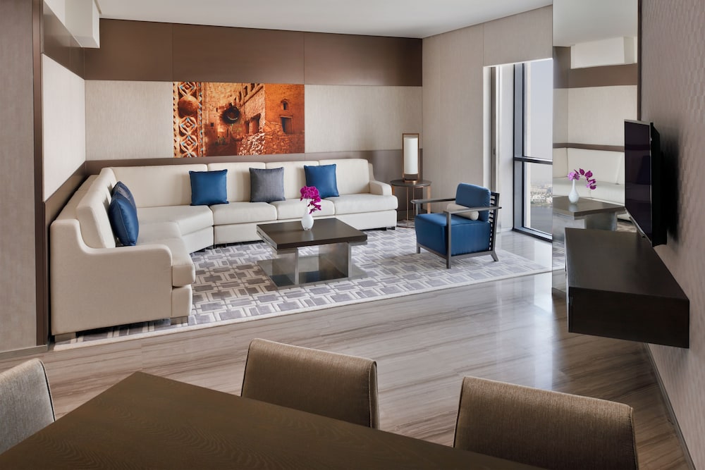 Hyatt Regency Dubai Creek Heights Residences 52/73