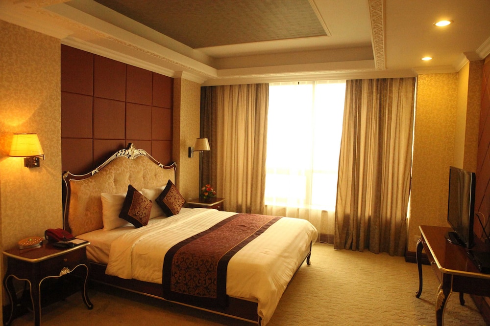 The Vissai Hotel 13/71