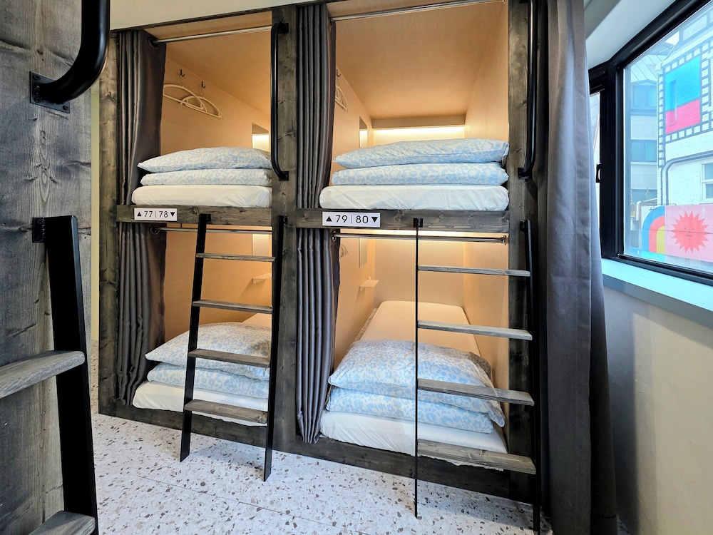 The Cube Hotel - Hostel 18/70