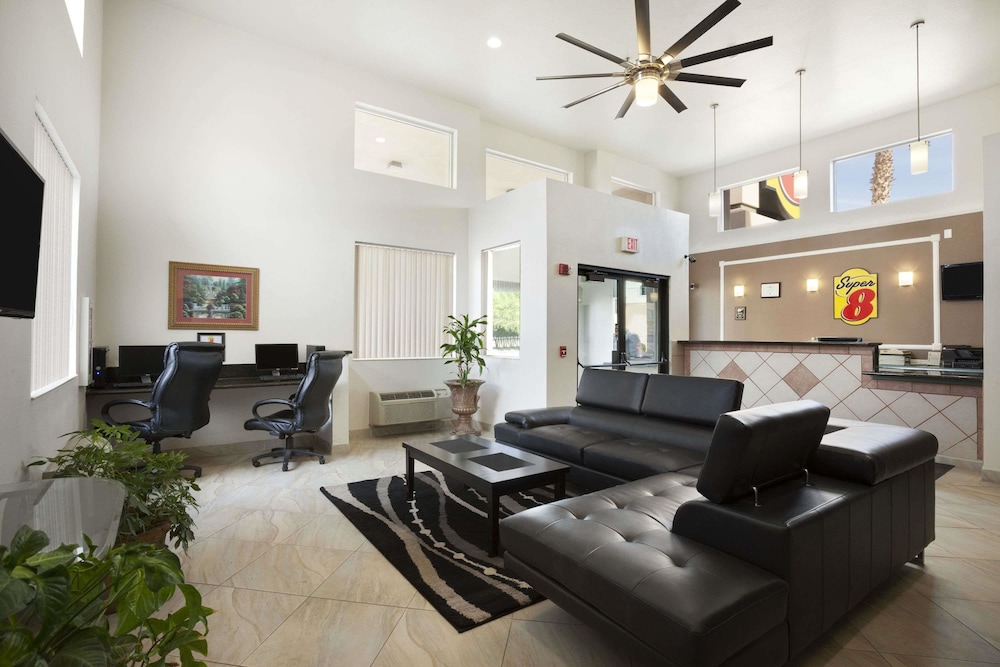 Super 8 By Wyndham Marana/Tucson Area 25/50