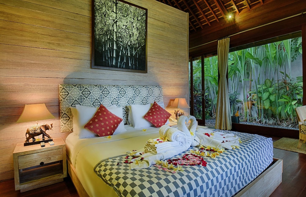 Samkhya Villas 36/71
