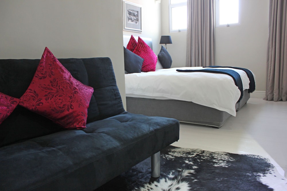 Long Street Boutique Hotel 35/71