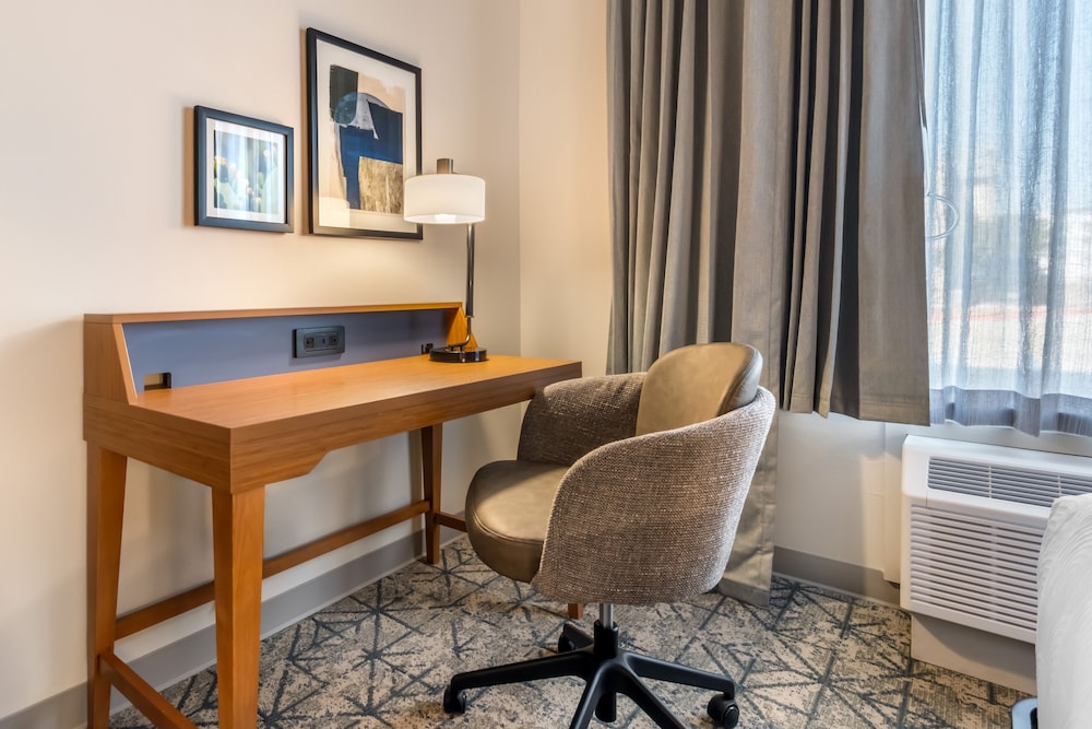 Country Inn & Suites by Radisson, Amarillo Central 39/51