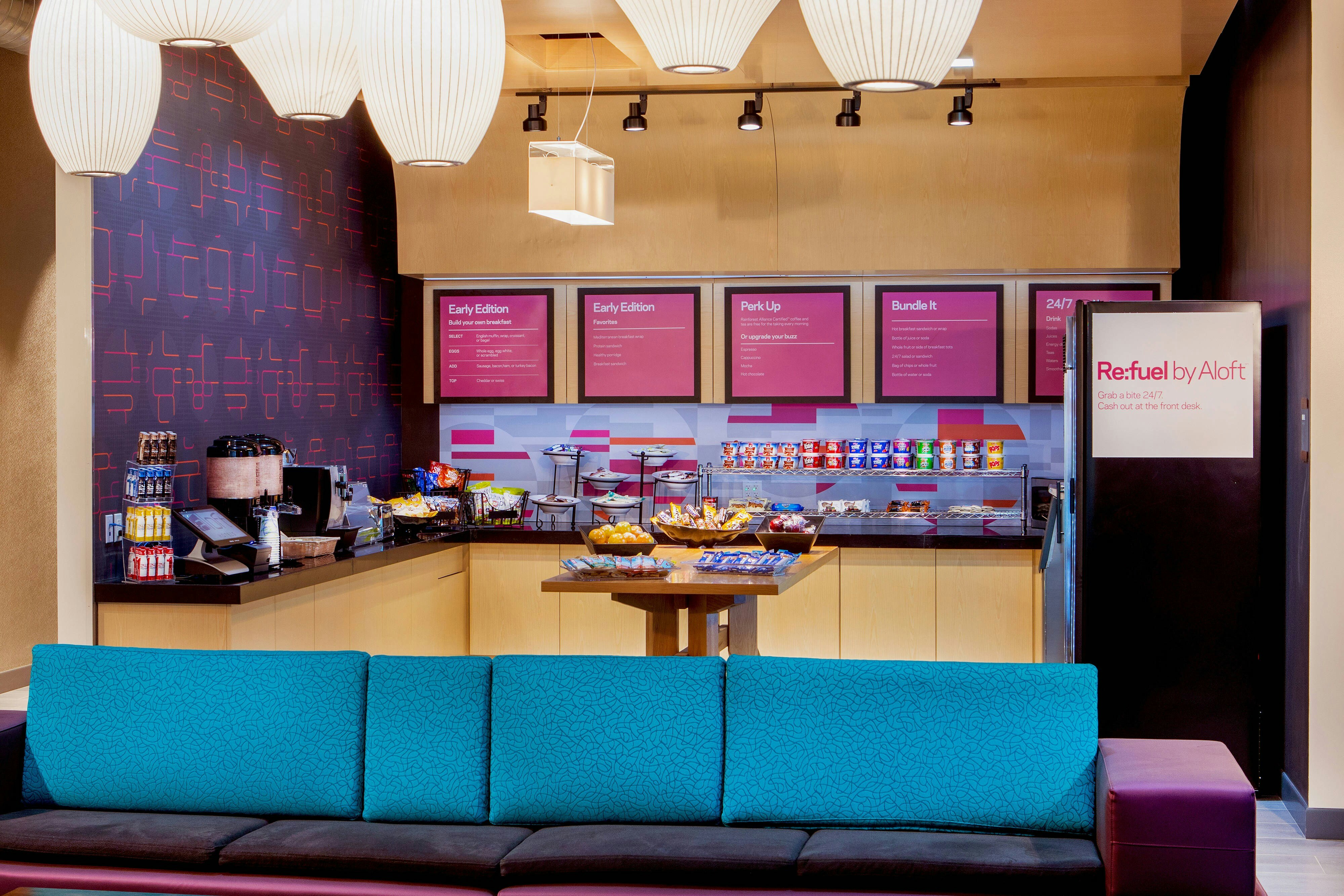 Aloft New York Laguardia Airport 24/26