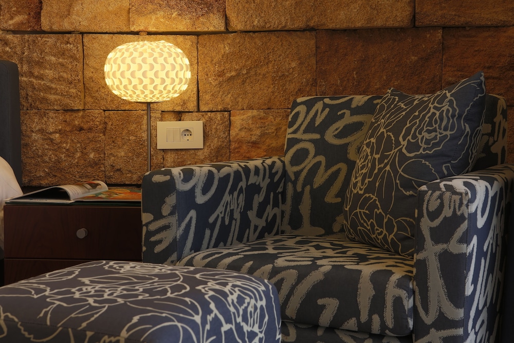 Monoberge Hotel Byblos 36/69