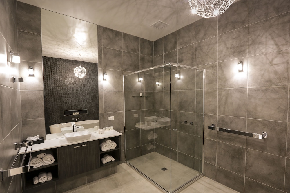 Indulge CBD Apartments 25/50