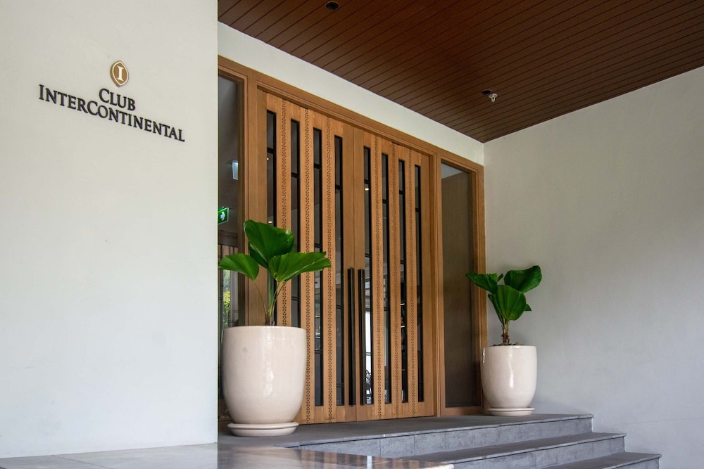 Intercontinental Phuket Resort 30/82