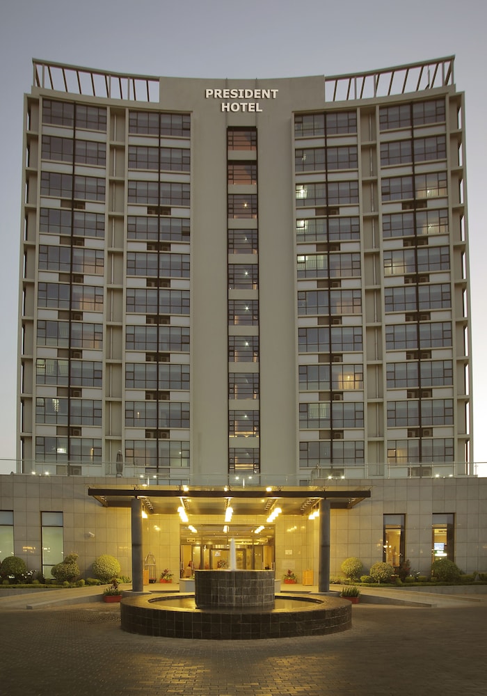 President Hotel at Umodzi Park in LILONGWE