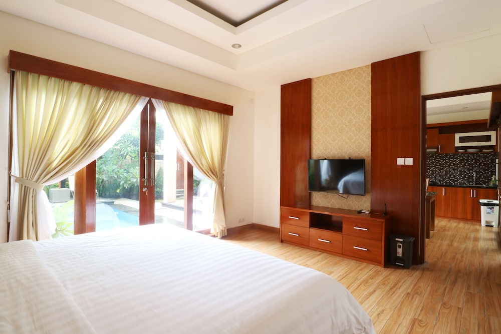 The Umah Pandawa Homestay And Villas by ZUZU 8/41