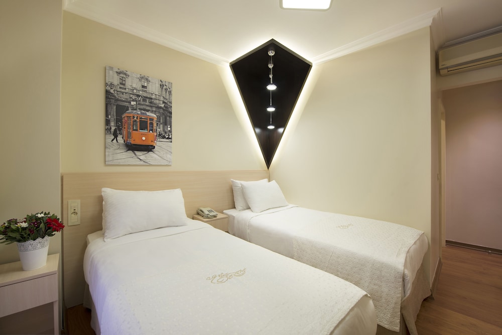 Evsen Hotel Adults Only 31/68