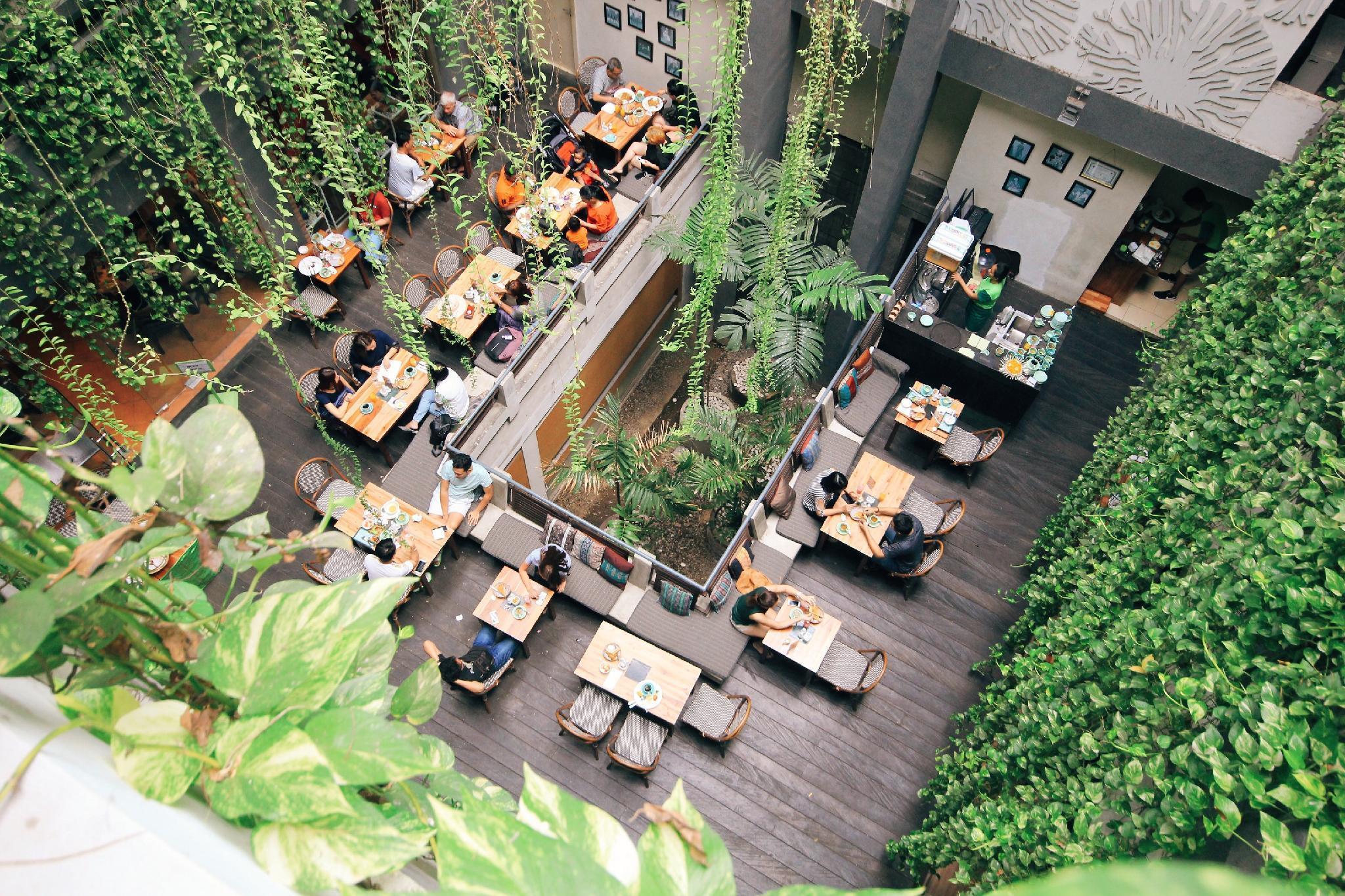 Grandmas Plus Hotel Legian 31/33