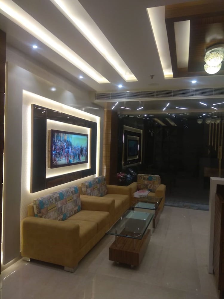 Csjs Inn By Krishna Group Of Hotels 39/50