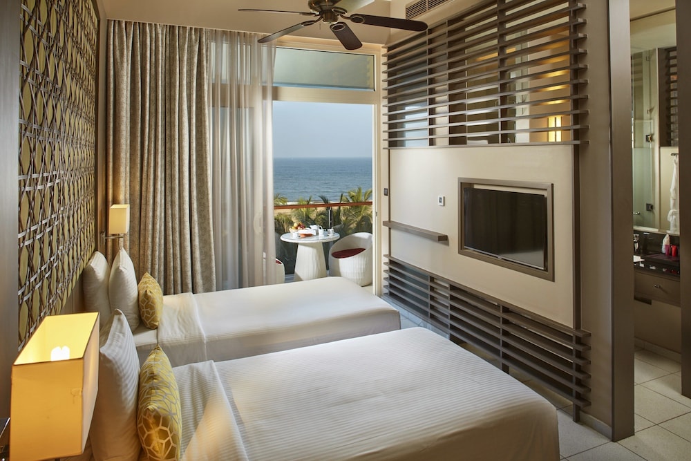 Sentido Heritance Negombo 33/64