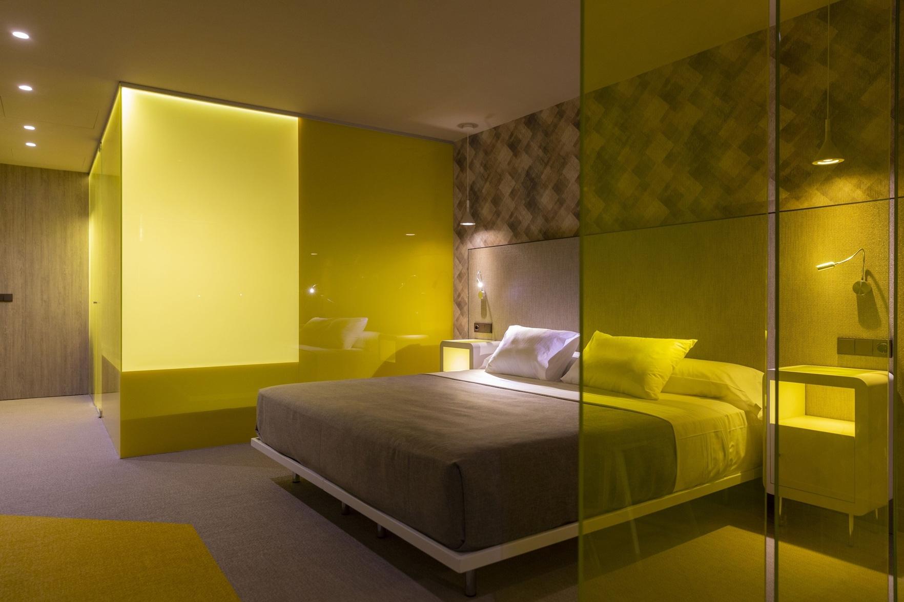 Junior Suite, Queen Bed, Sofa