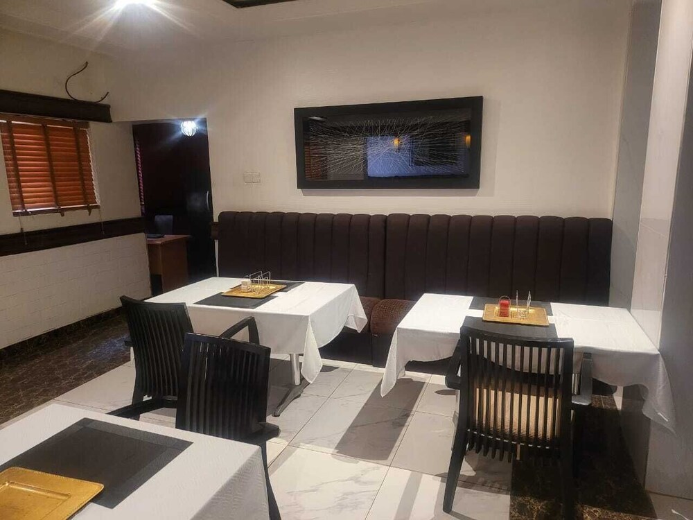 Newland Luxury Apartments 44/50