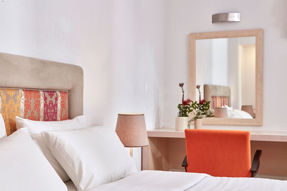 PALM, DELUXE, SUITE