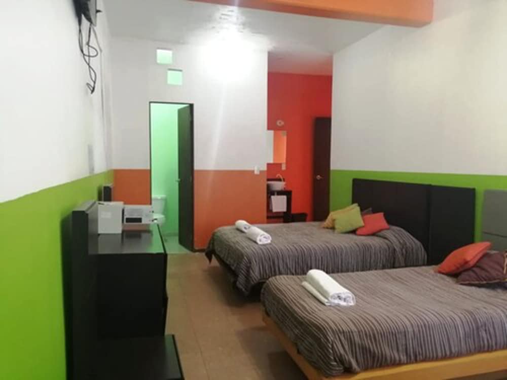 Amigo Suites Hotel 12/43