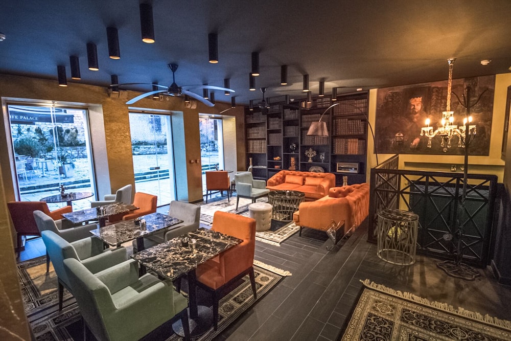 Heritage Hotel King Kresimir 41/50