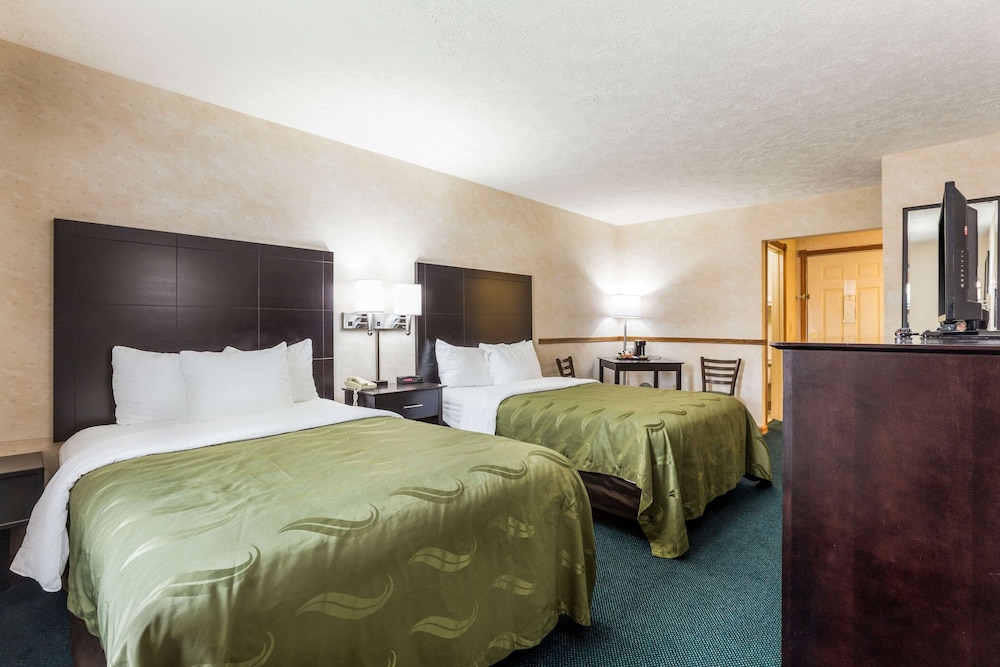 Quality Inn Traverse City 20/63