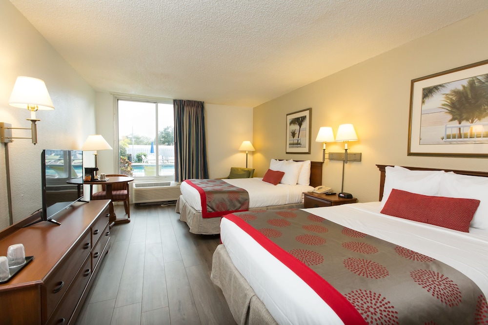 Plaza Hotel Fort Lauderdale 11/49