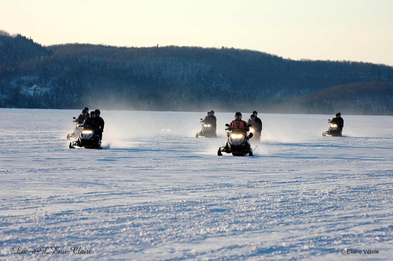 Auberge du Lac-a-l'Eau-Claire 19/28