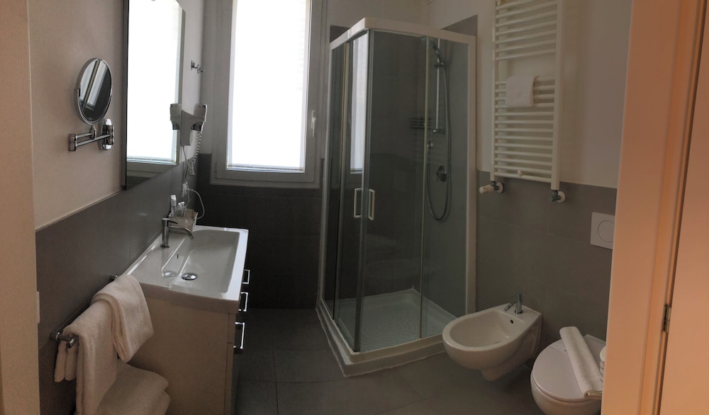 Hotel Nuova Mestre 67/69