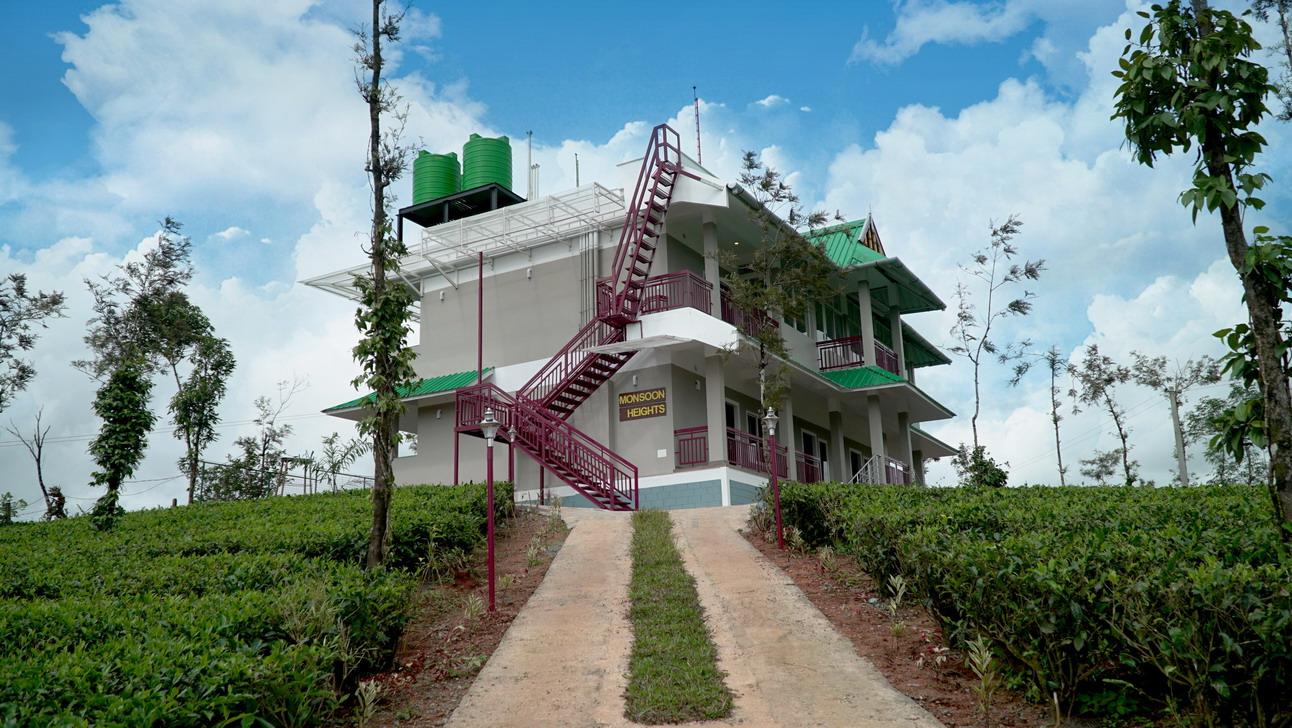 GREEN HILL ESTATE VAGAMON 16/16