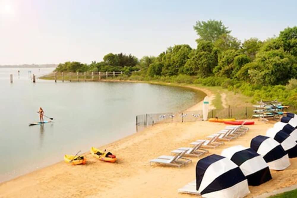 Montauk Yacht Club 31/74