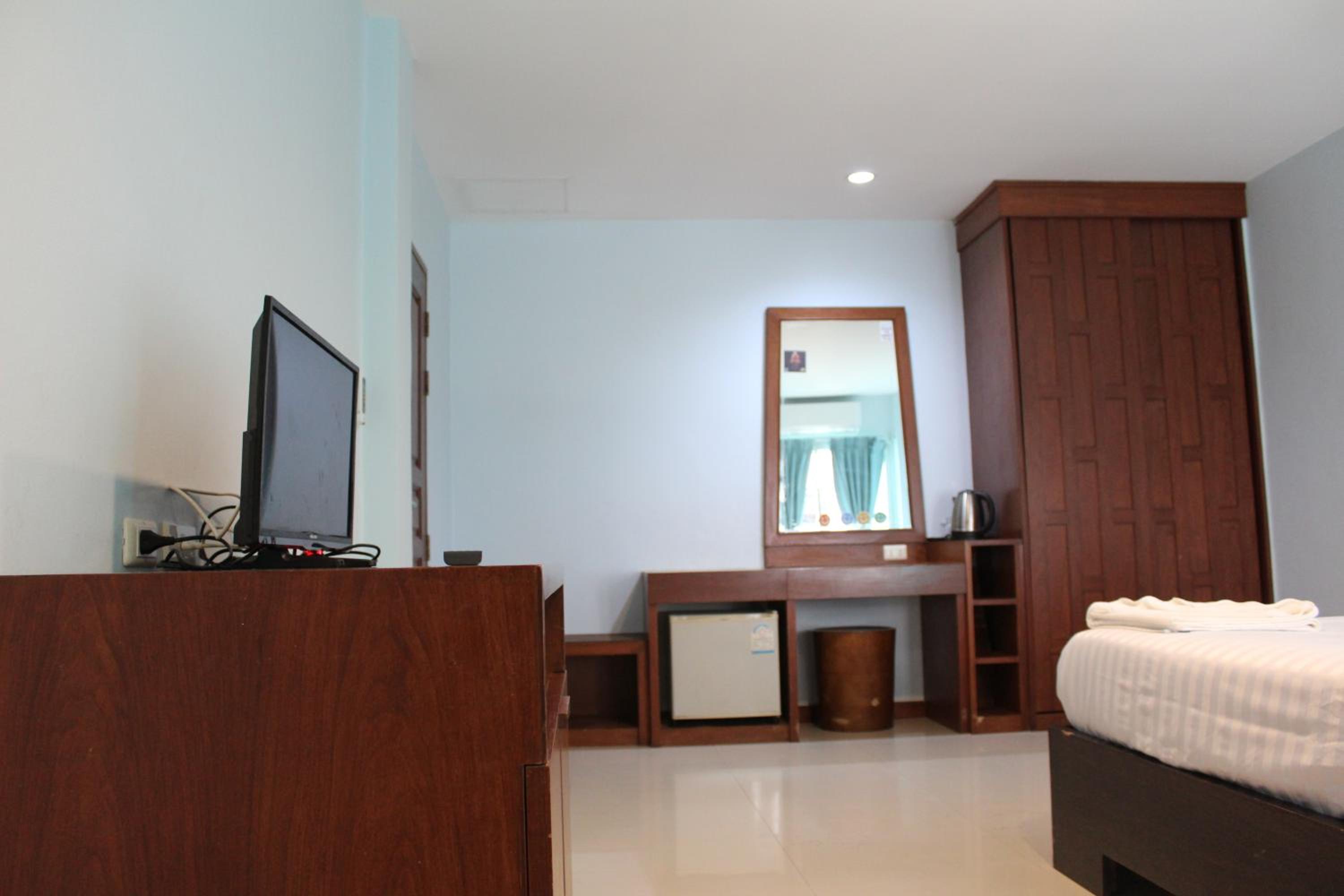 Deva Suites Patong Hotel 14/20