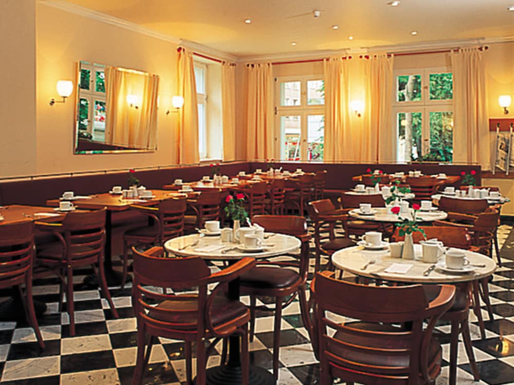 Sorat Hotel Cottbus 36/50