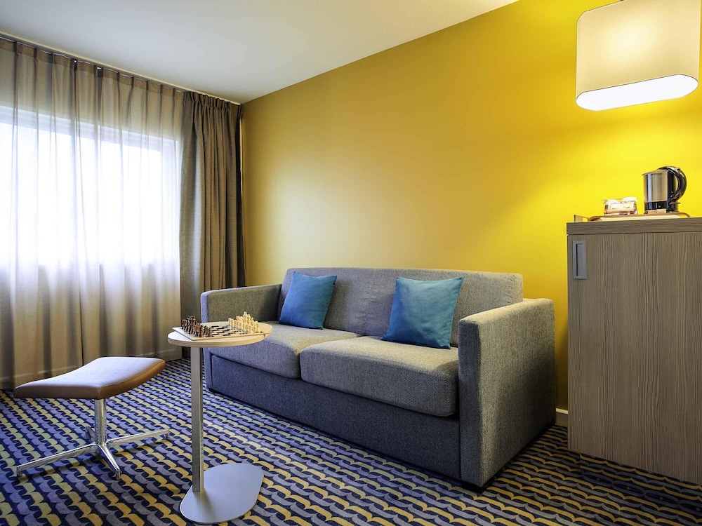 Mercure Paris Sud Les Ulis Courtaboeuf 34/68