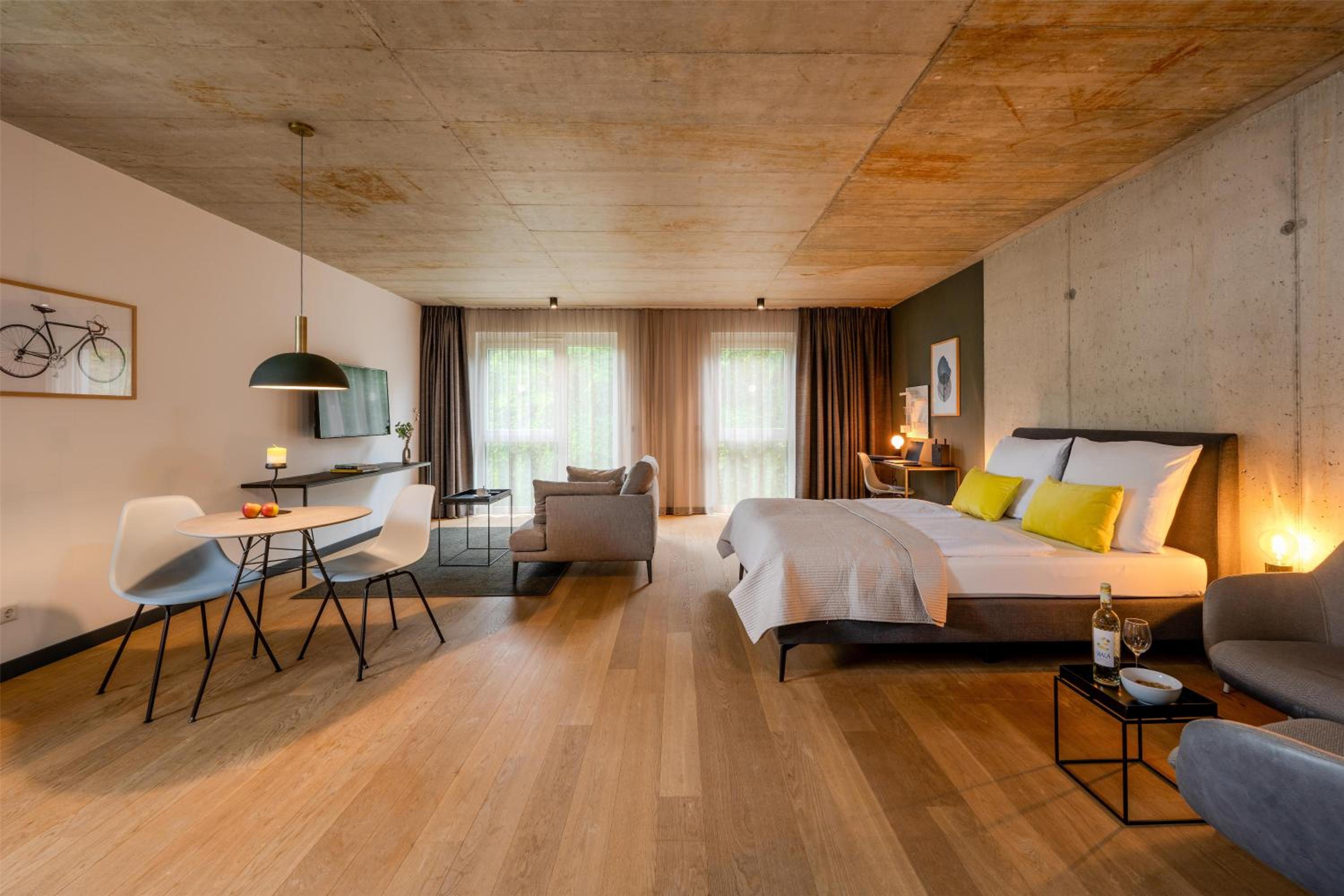 Plus, Luxury, Apartment, Queen Bed, Terrace, Kitchen
