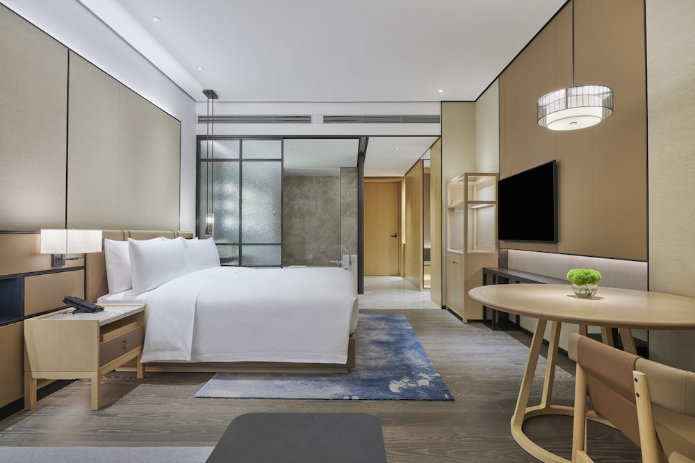 DoubleTree by Hilton Shenzhen Airport 9/35