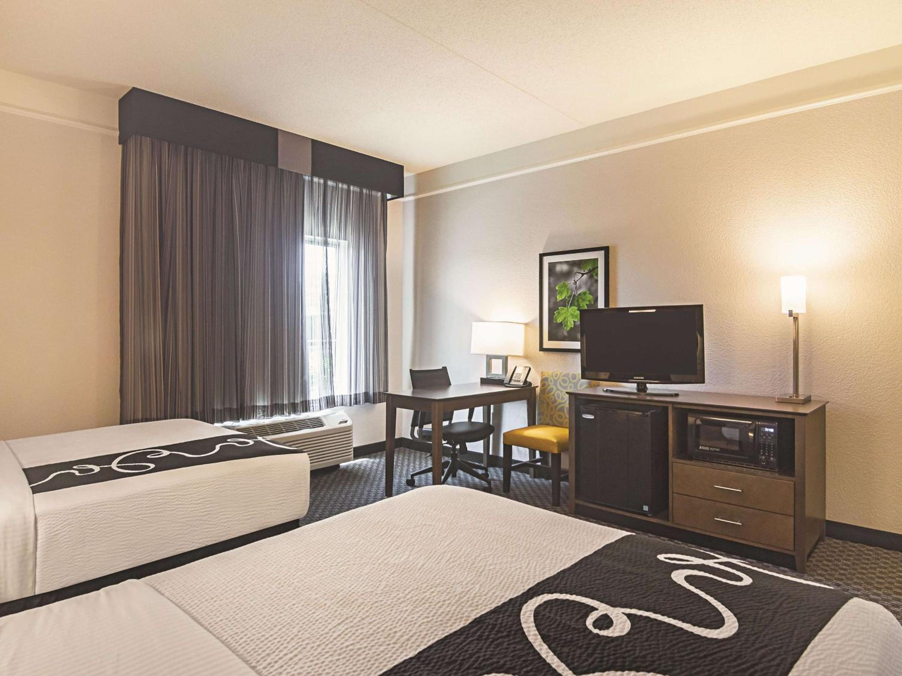 غرفة ديلوكس بسرير مزدوج، La Quinta Inn Suites Oklahoma City Nw Expwy 4/5