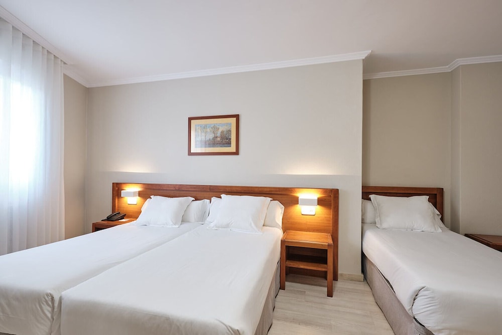 San Lorenzo Hotel 12/48