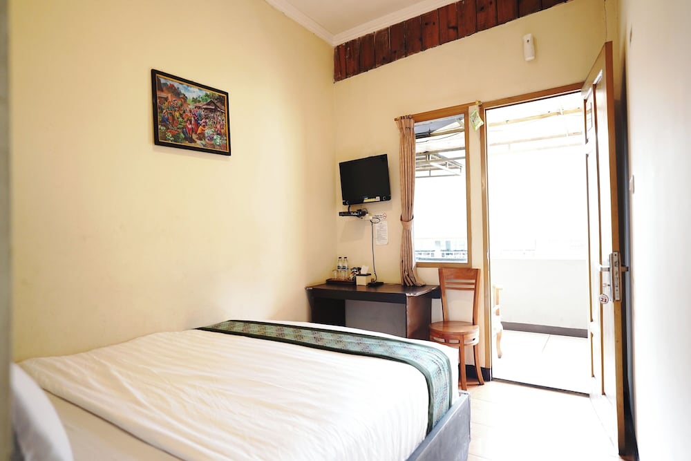 Saung Balibu Hotel 29/68