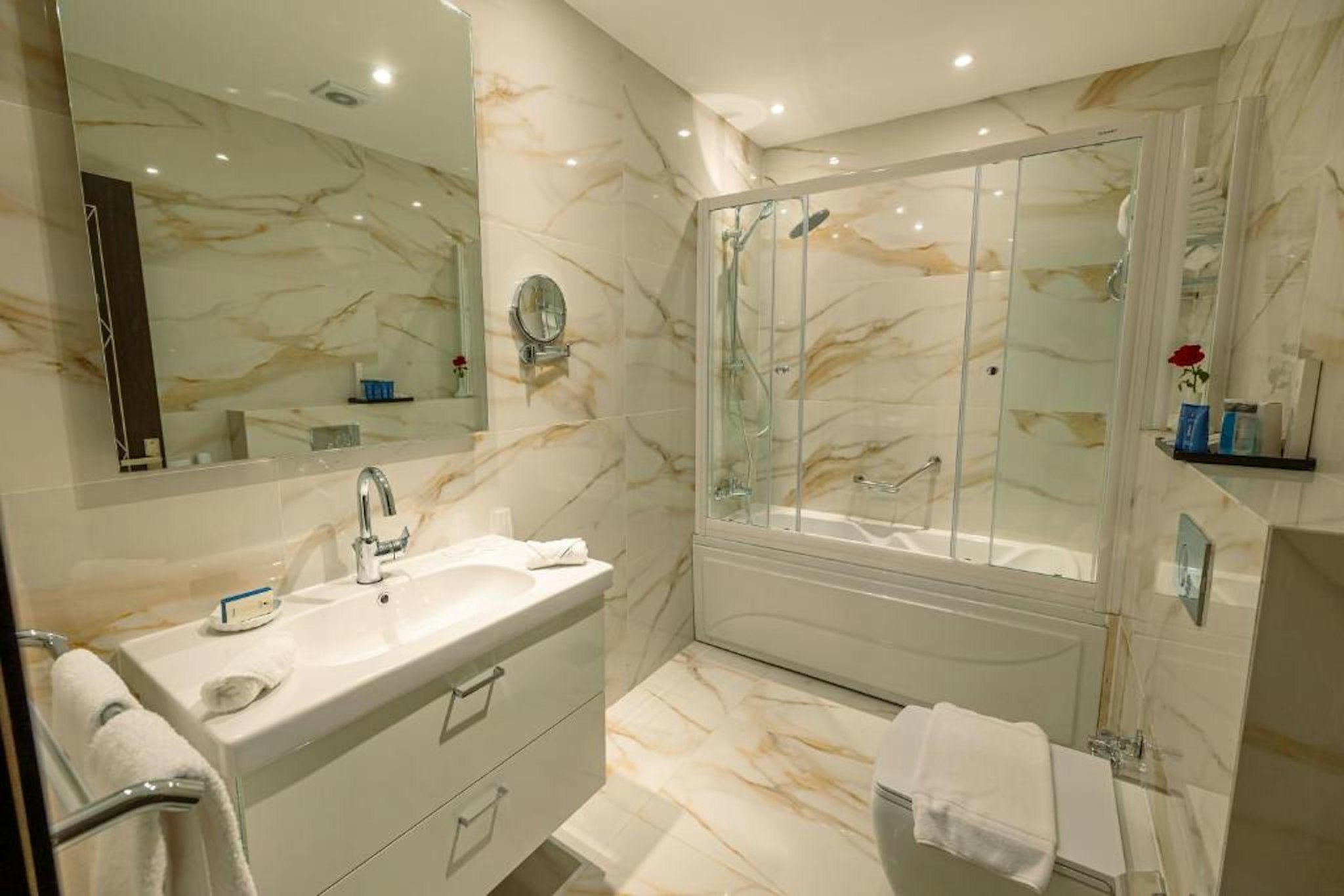 Helnan Mamoura Hotel & Events 35/36