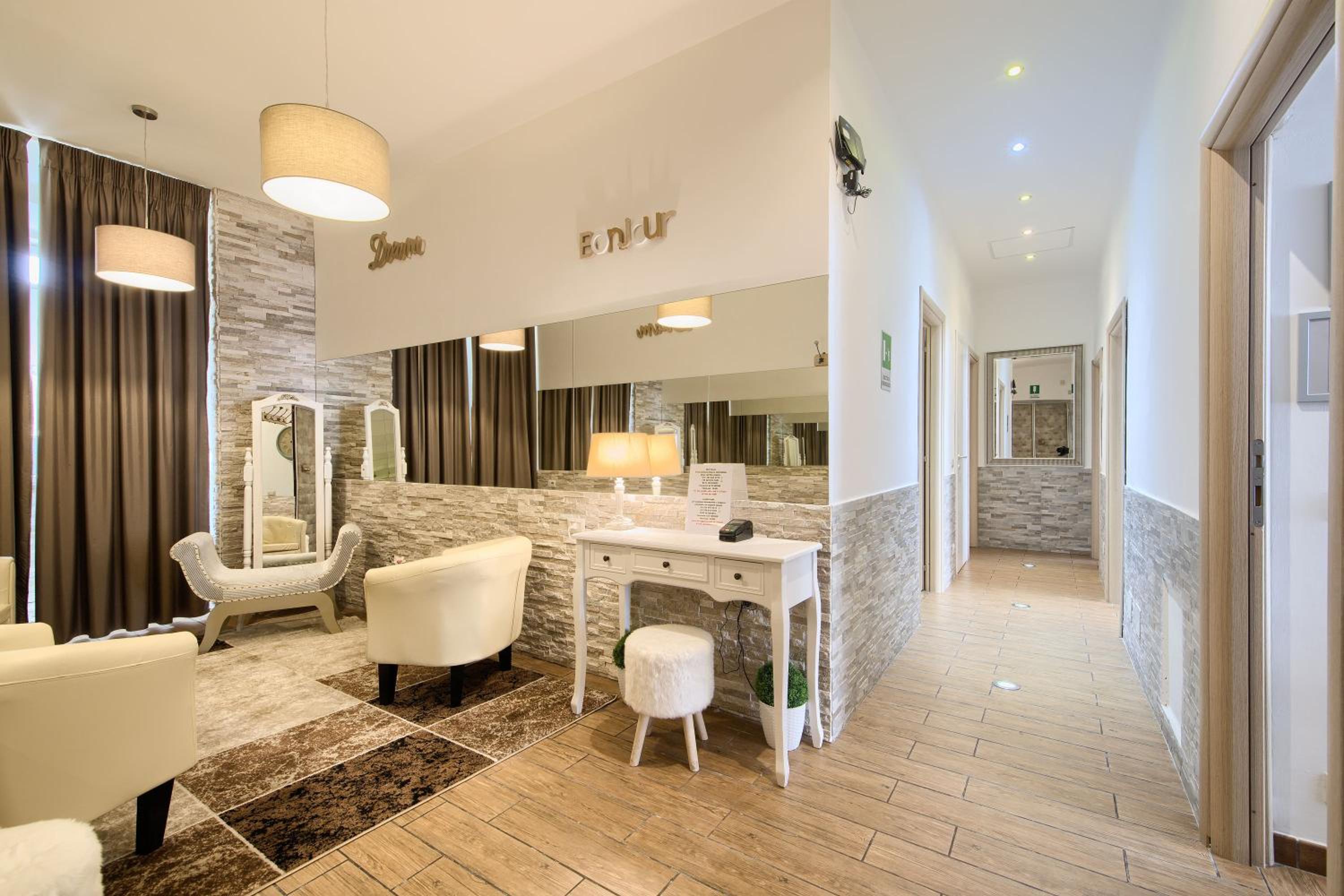 Domus Pietro Inn 25/27