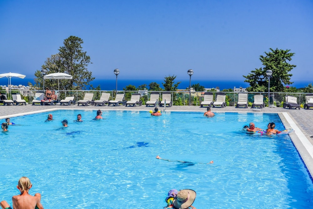 RIVERSIDE GARDEN RESORT(FORMERLY RIVERSIDE HOLIDAY VILLAGE) 25/36