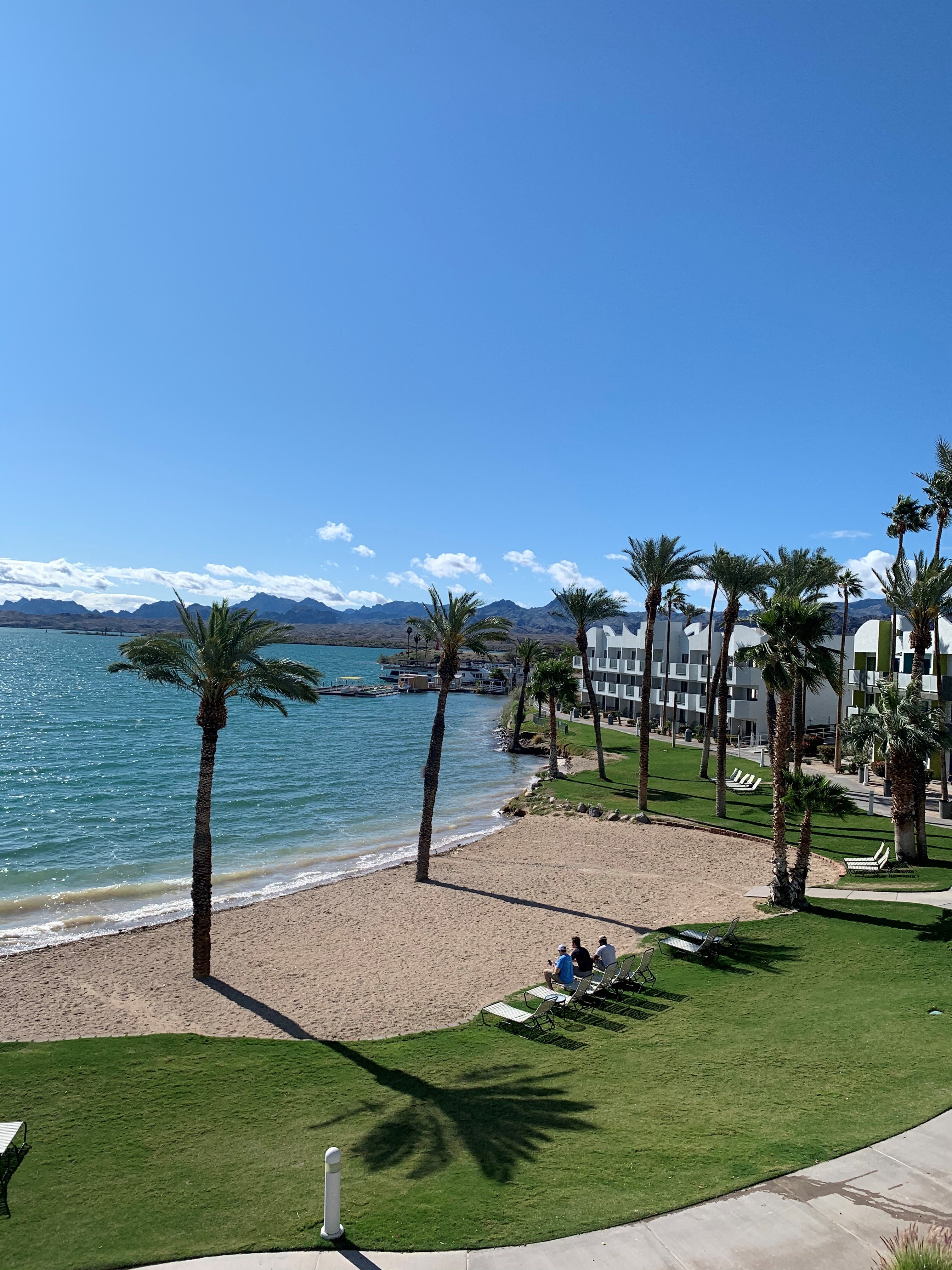 The Nautical Beachfront Resort 66/70