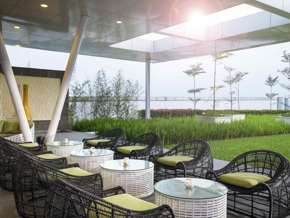 Novotel Tangerang 35/50