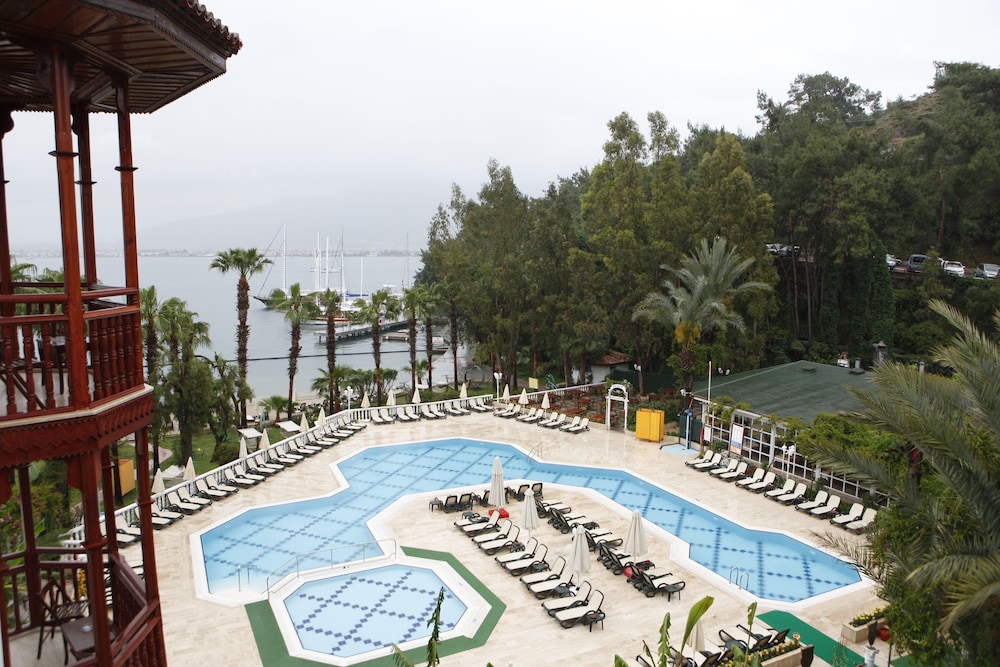 Club & Hotel Letoonia 39/71