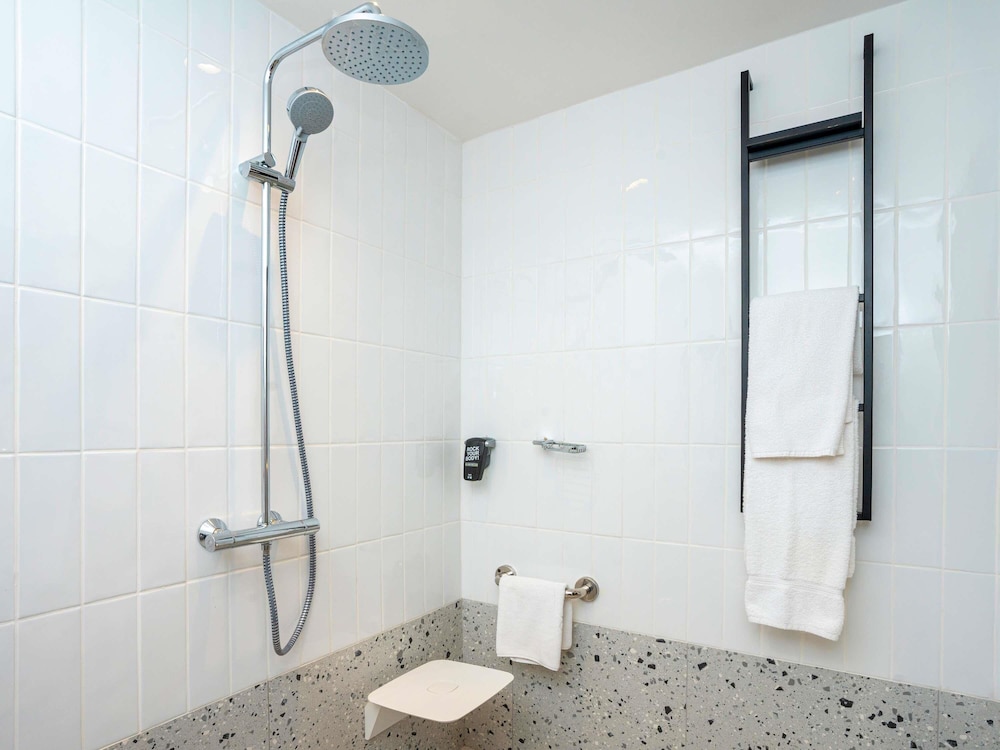 Ibis Styles Dakar 65/67